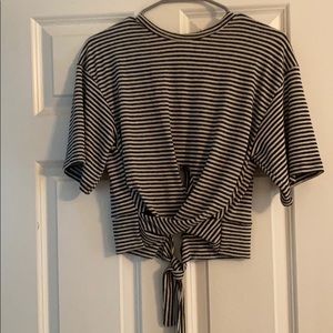 short sleeve black and white striped top